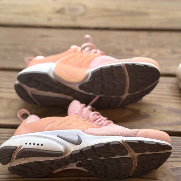 SOLD - Picture 3 of 7